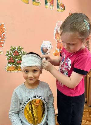 "Первая помощь"-сюжетно-ролевая игра